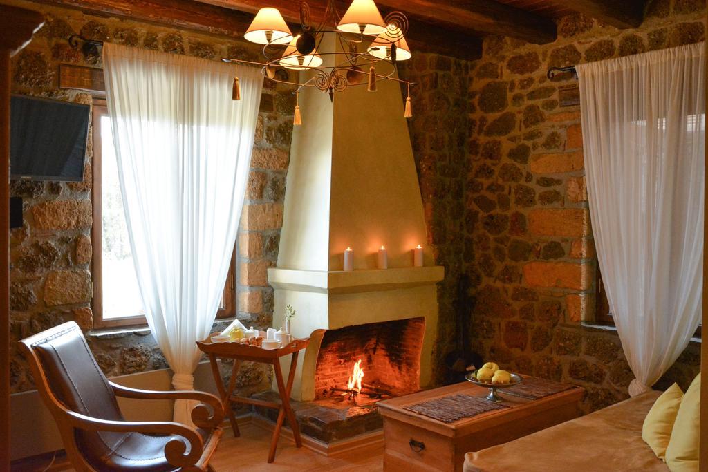 Nymfes Guesthouse Synikia Mesi Trikalon Bilik gambar
