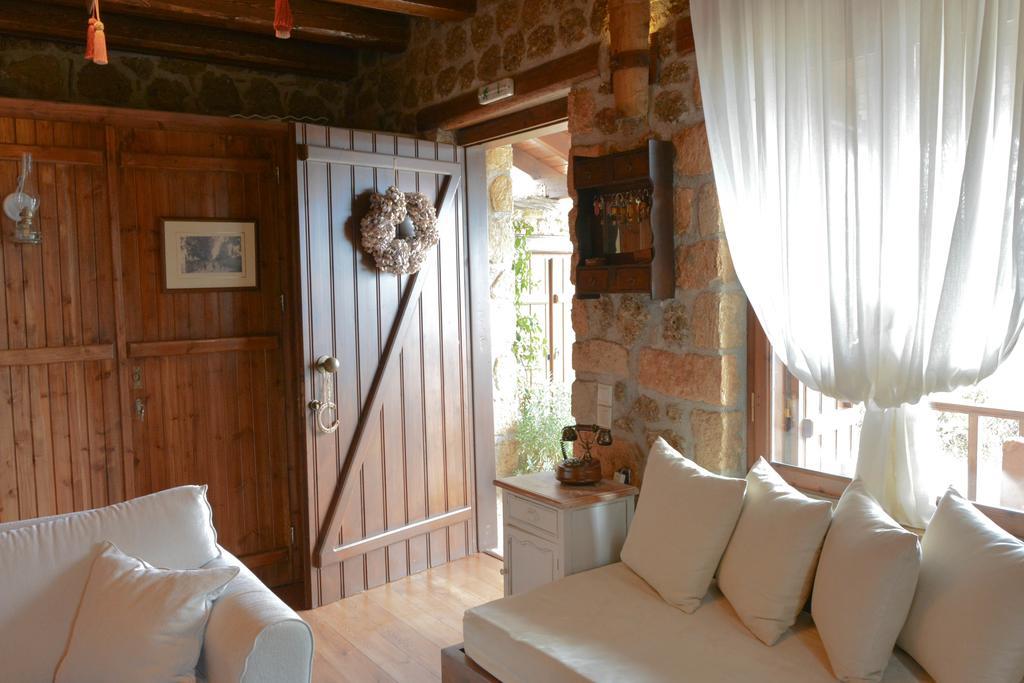 Nymfes Guesthouse Synikia Mesi Trikalon Luaran gambar