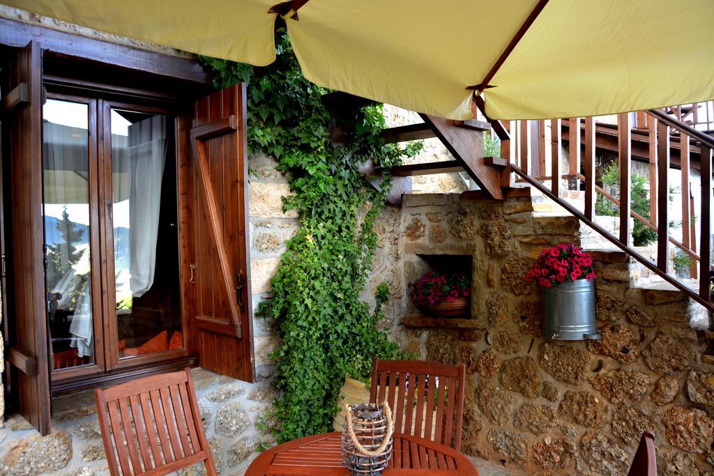 Nymfes Guesthouse Synikia Mesi Trikalon Luaran gambar