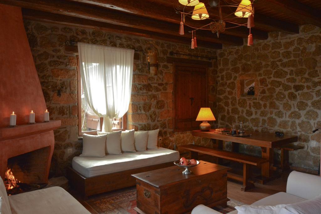 Nymfes Guesthouse Synikia Mesi Trikalon Luaran gambar